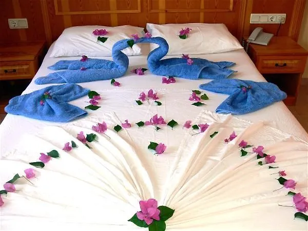 Nar Hotel de apartamente 4*