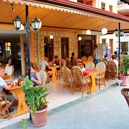 Nar Hotel apartamentowy 4*